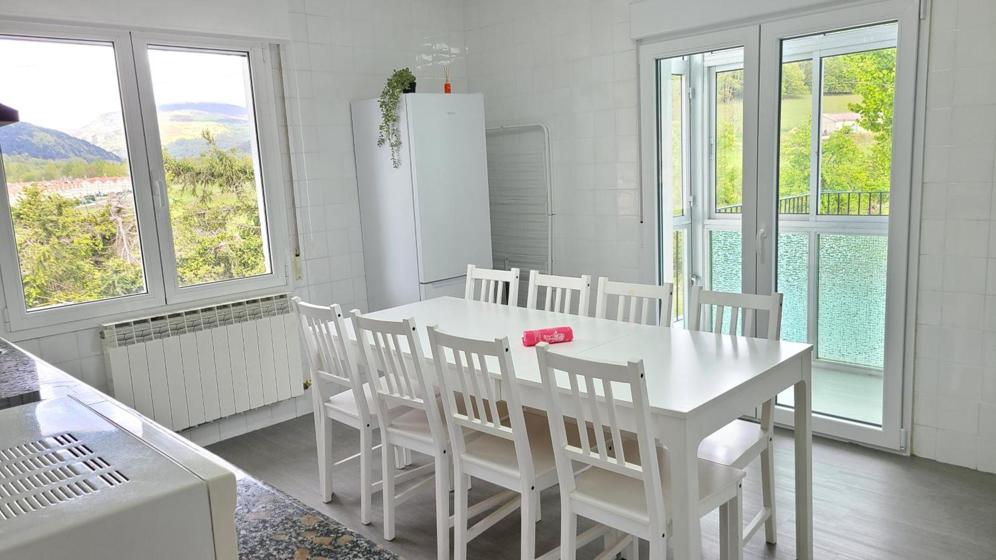 Espinosa de los Monteros Casa Renovada Con Chill Out En Espinosa 아파트 외부 사진